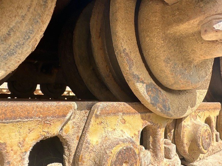 caterpillar-941-image-9