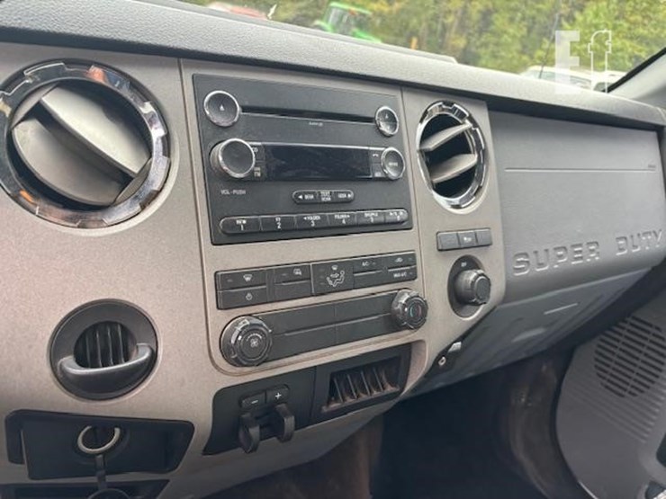 2013-ford-f250-sd-image-10