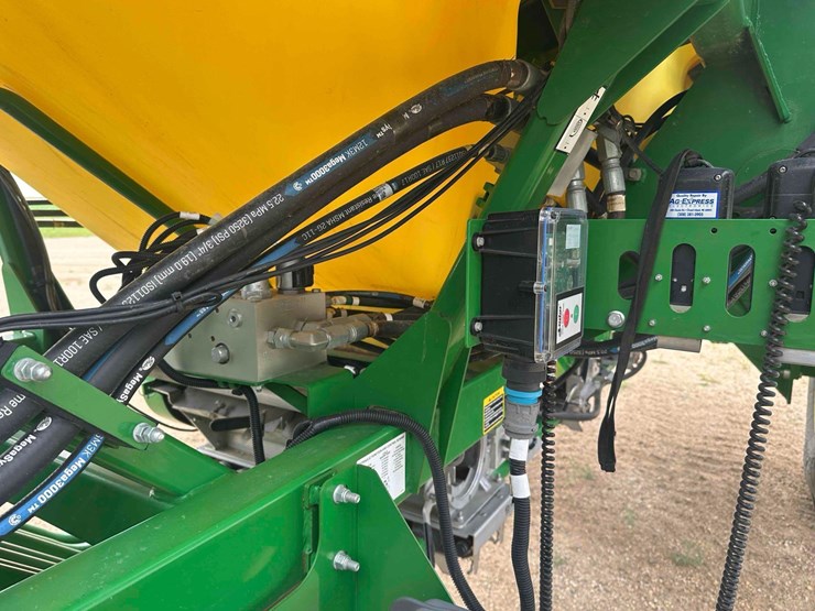 john-deere-1890-image-33