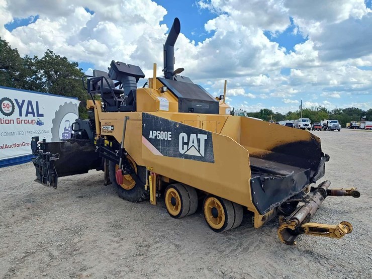 2013-caterpillar-ap-500e-image-4