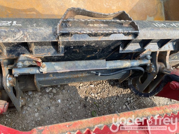 2017-takeuchi-tl10v2-image-14