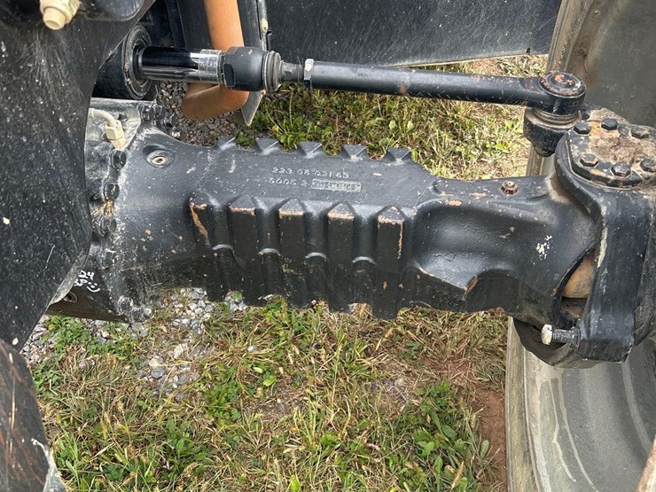 2018-jlg-g9-43a-image-17
