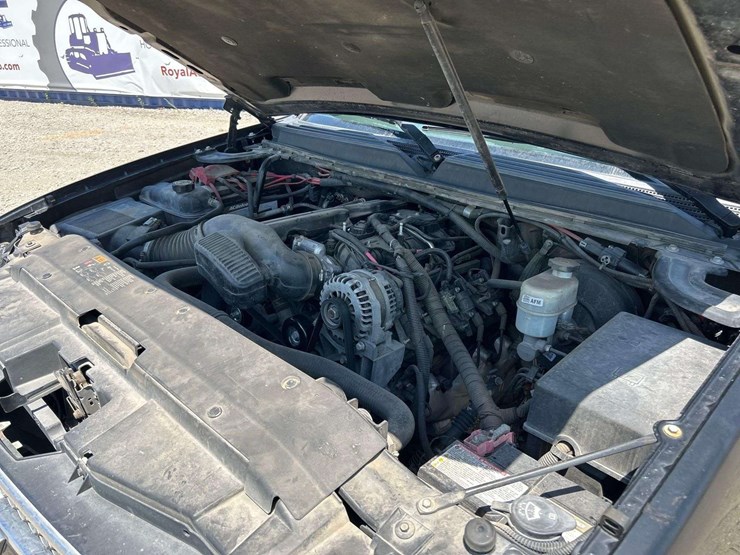 chevrolet-tahoe-image-7