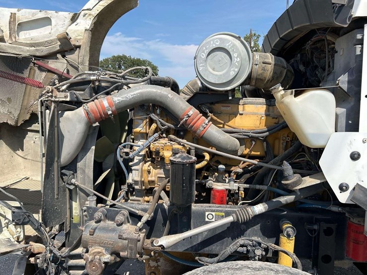 2004-kenworth-t800-image-5