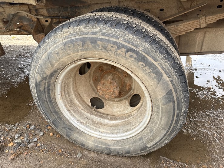 2005-ford-f350-image-8