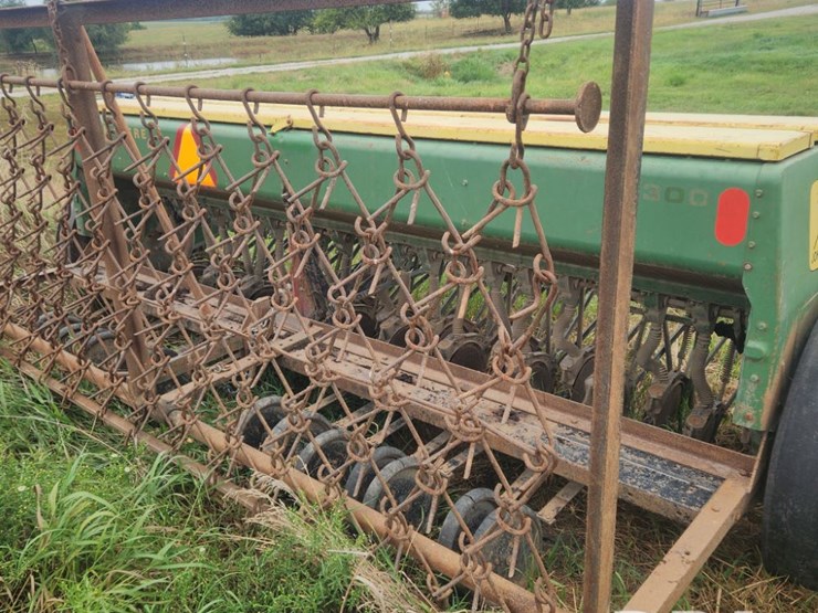 john-deere-8300-image-5