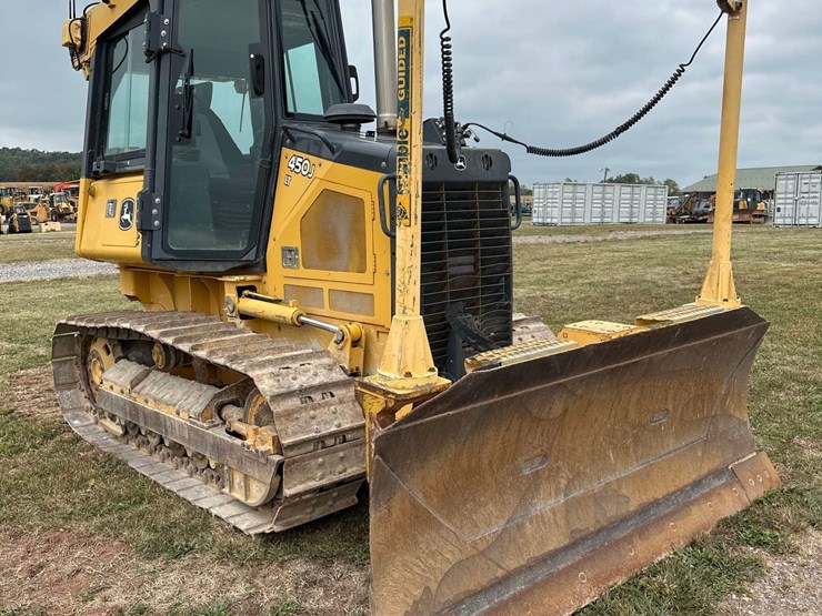 2013-deere-450j-lt-image-3