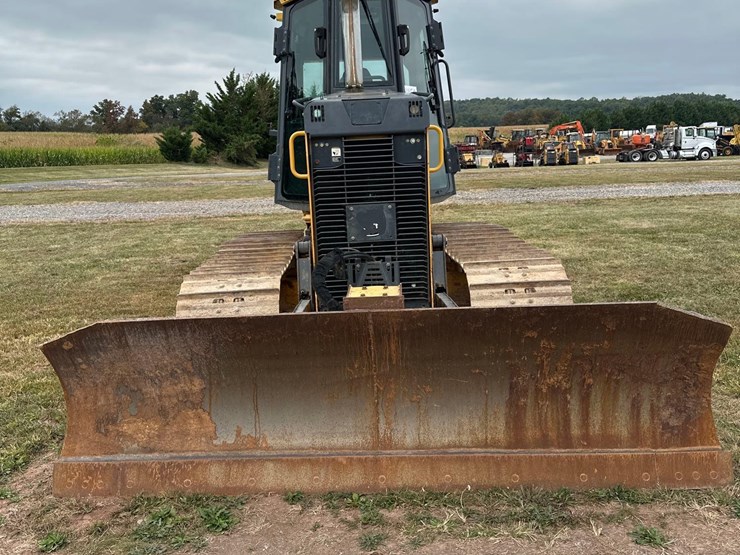 2013-deere-650k-lgp-image-2