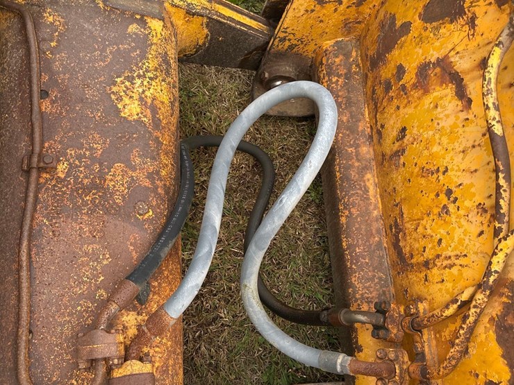 caterpillar-941-image-6