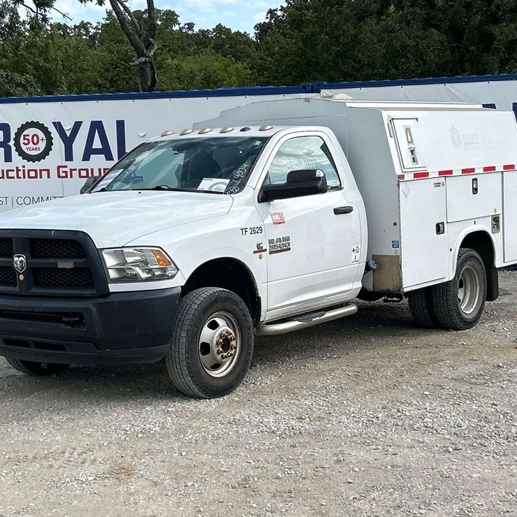 2015 Ram 3500 Enclosed Service Truck