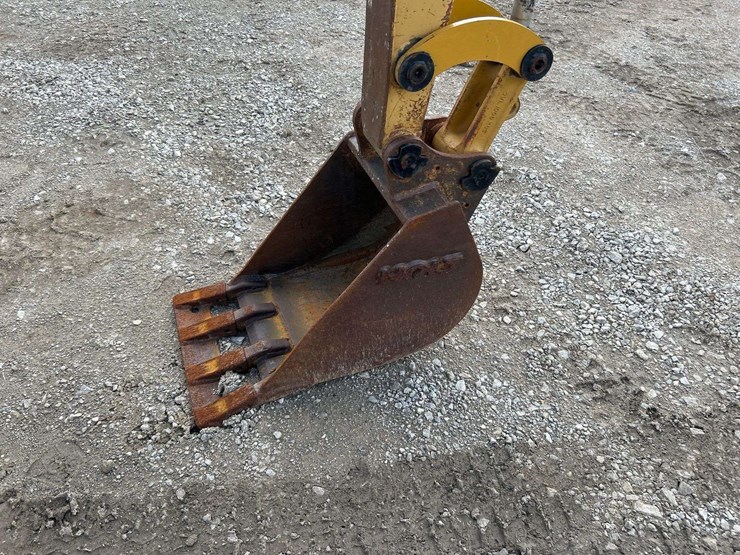 2008-caterpillar-303.5c-image-19