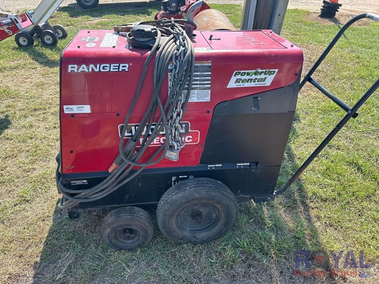 lincoln-electric-225-ranger-welder-generator-image-1