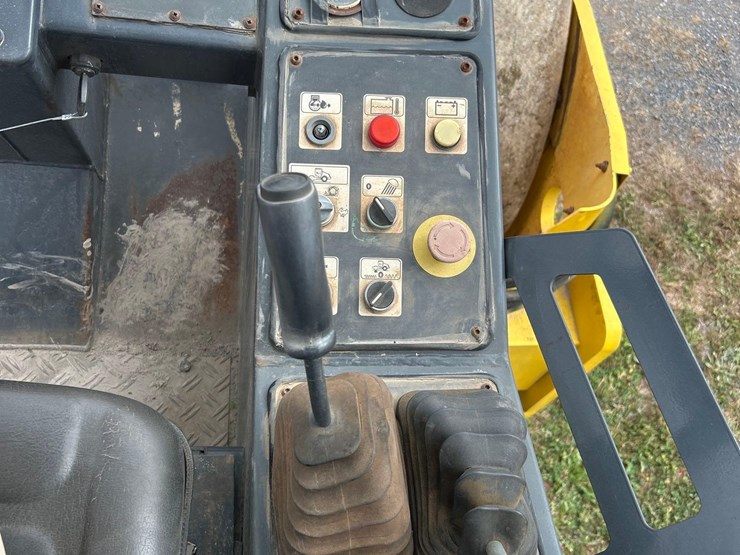 bomag-bw211d-3-image-17