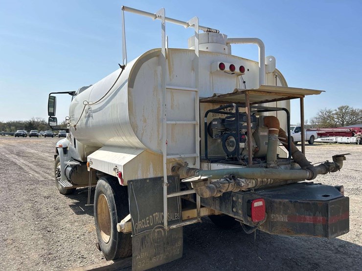 2007-international-durastar-4400-image-2