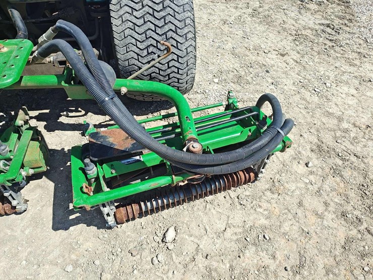 2015-john-deere-7700a-image-12