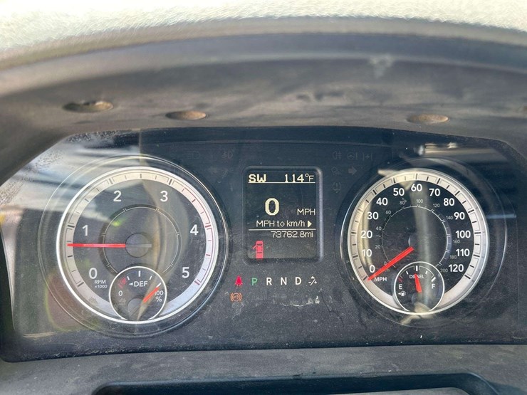 2017-ram-5500-chassis-crew-cab-reading-service-truck-image-13