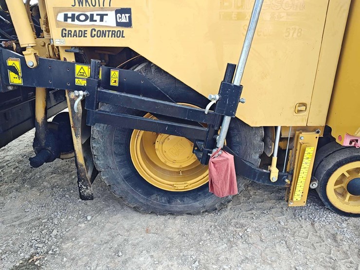 2013-caterpillar-ap-500e-image-43