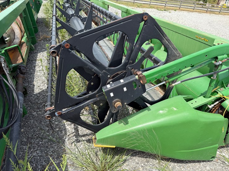 john-deere-635f-image-5