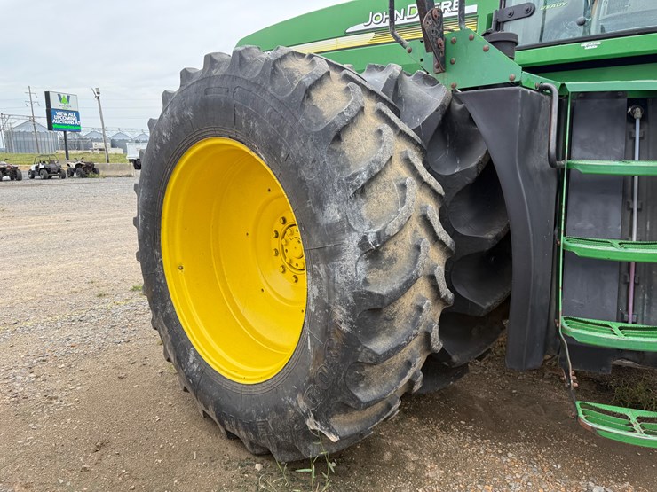 2005-john-deere-9220-image-11