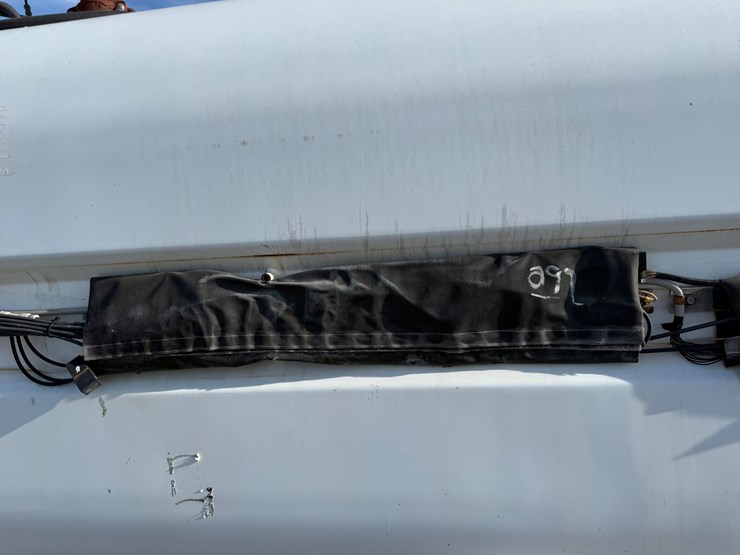 #5024-•-agm-agmc9l-~2000gal-water-tank-truck-bed-image-31
