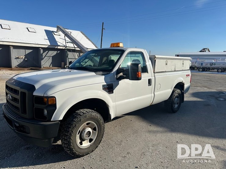 2009-ford-f250-image-1
