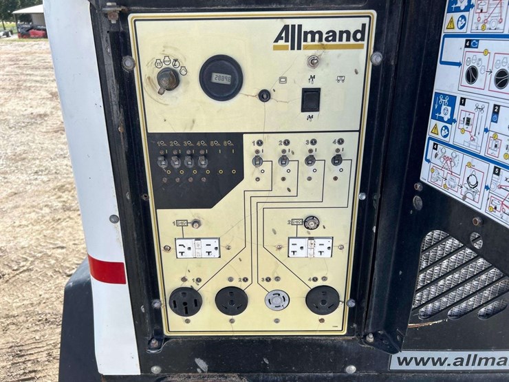 2019-allmand-bros-maxi-lite-ii-image-7