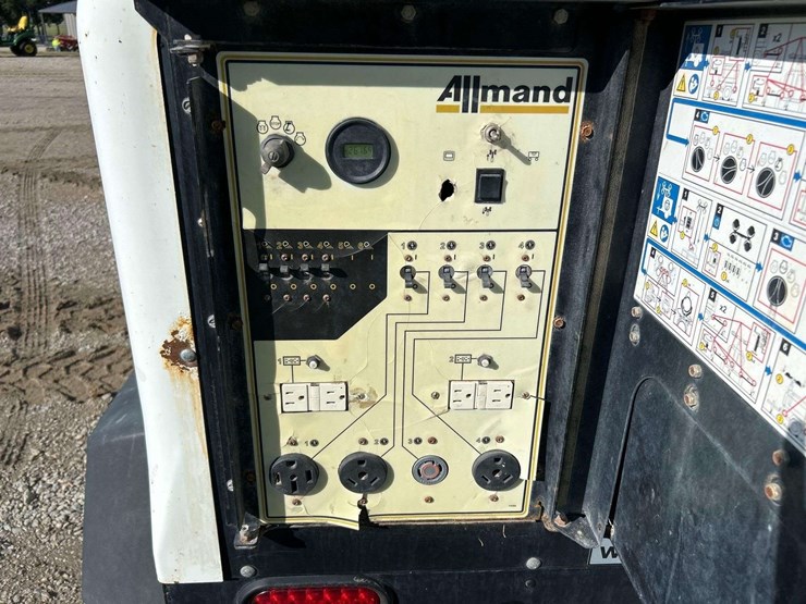 2019-allmand-bros-maxi-lite-ii-image-7