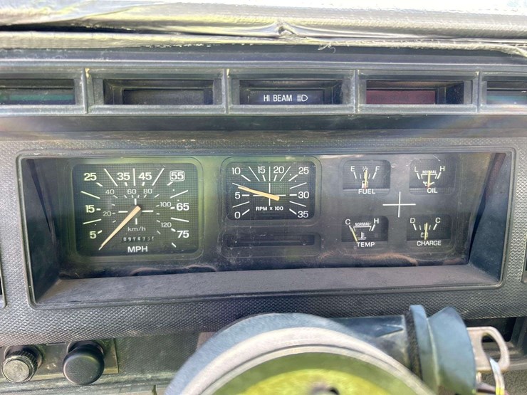 1998-ford-f800-image-13