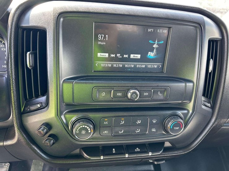 2019-chevrolet-2500-image-14