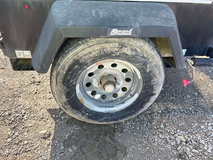 2019-allmand-bros-maxi-lite-image-16
