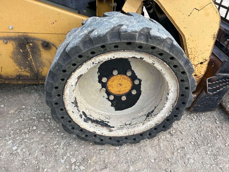 2008-caterpillar-262c-image-21
