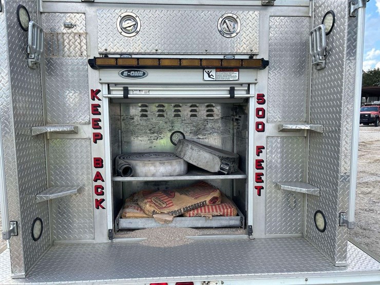 2001-e-one-pumper-image-29