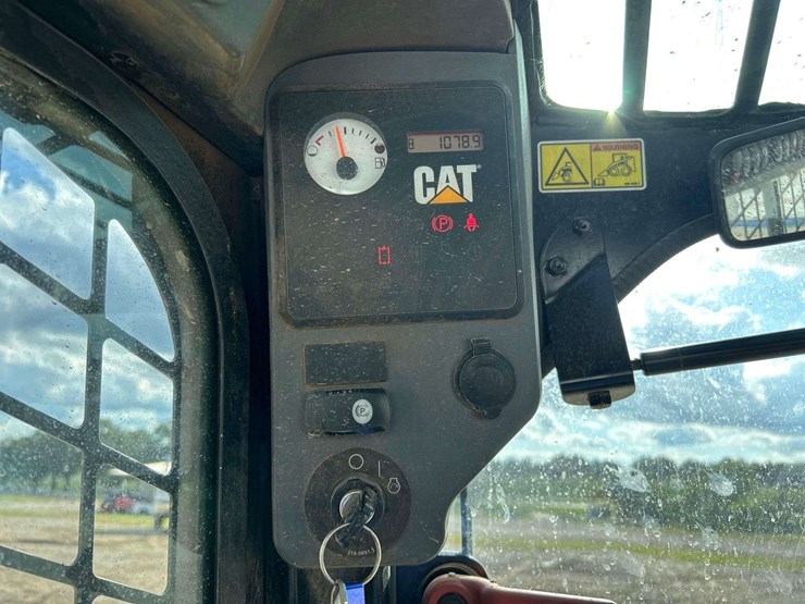 2011-caterpillar-299c-image-8