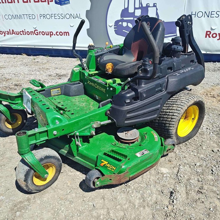 2012 JOHN DEERE Z925A