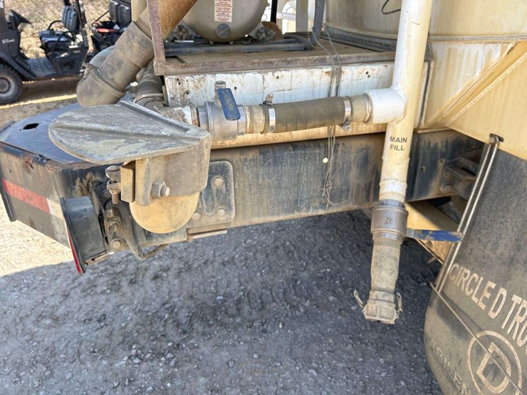 2007-international-durastar-4400-image-31