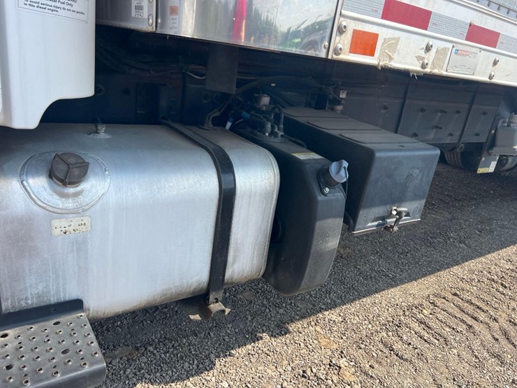 2019-morgan-26-ft-image-13