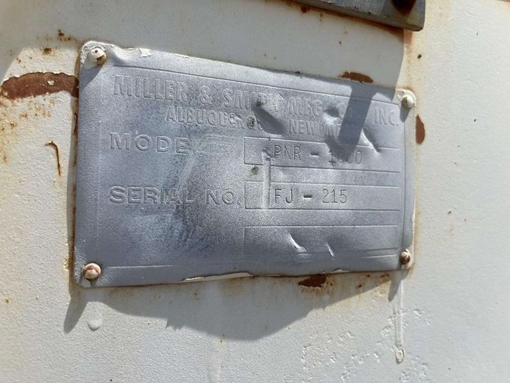 miller-and-smith-pnr-1000-pull-behind-proof-roller-trailer-image-5
