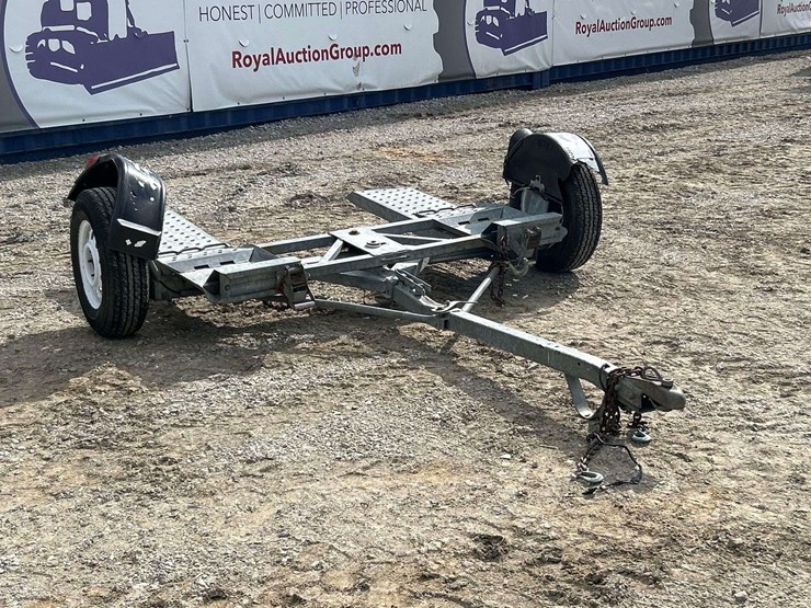 vehicle-tow-dolly-image-3