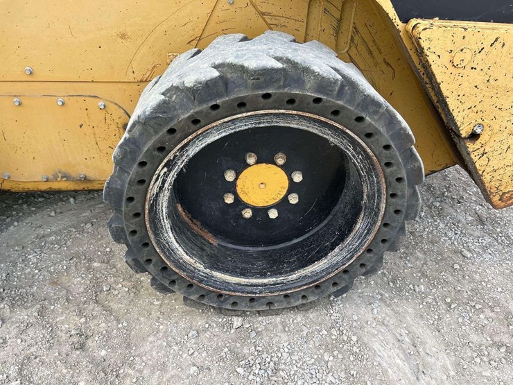 2008-caterpillar-262c-image-19
