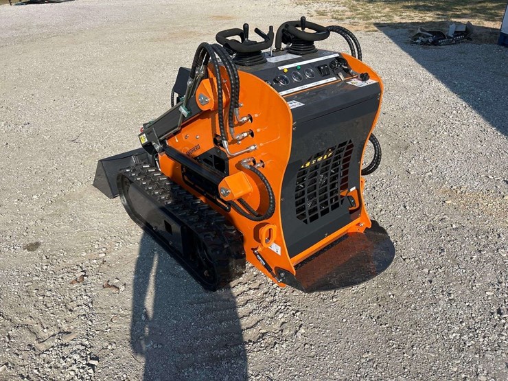 2025-unused-landhero-ldh-t460xx-mini-skid-steer-image-2