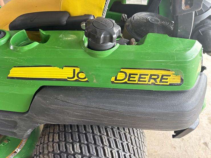 john-deere-z830a-image-13