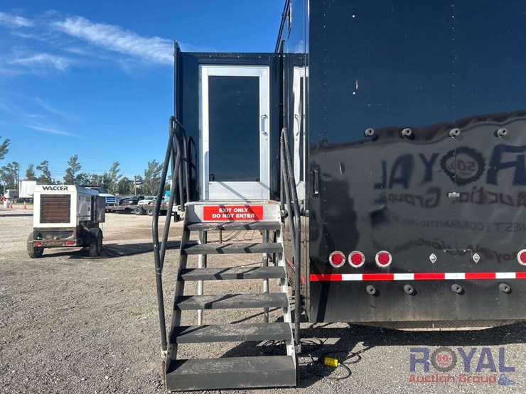 2008-featherlite-trailer-with-generator-,-vin-#-4fge853218c108480-generator-vin--4tcsu18516h185904-image-24