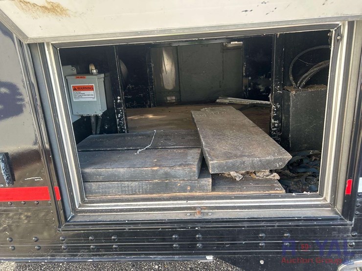 2008-featherlite-trailer-with-generator-,-vin-#-4fge853218c108480-generator-vin--4tcsu18516h185904-image-23