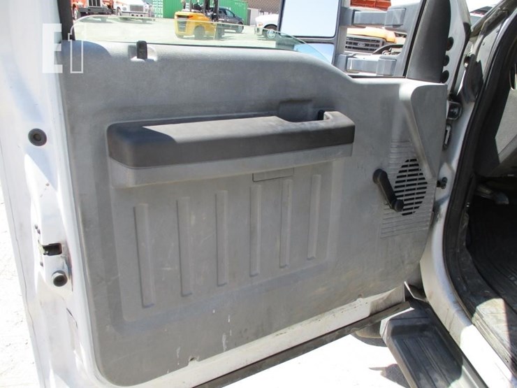 2012-ford-f450-image-10