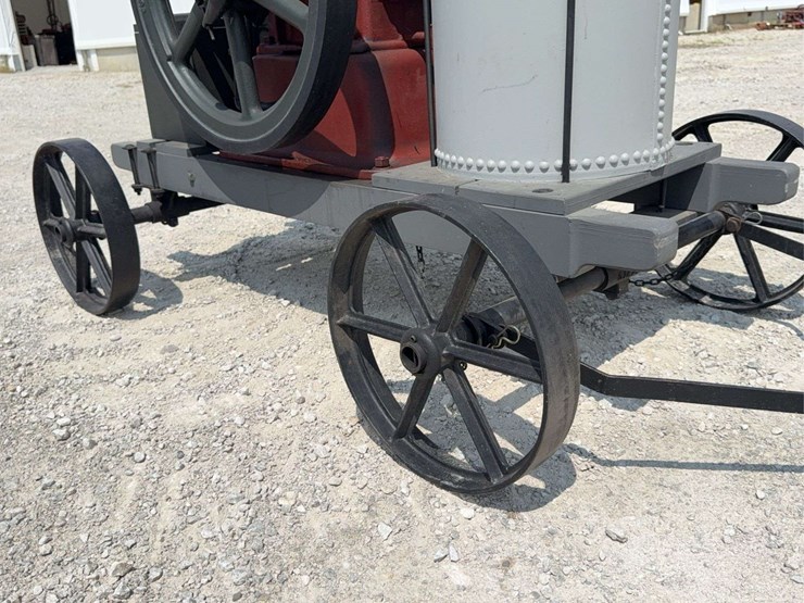 3-hp-international-harvester-“famous”-vertical-engine-image-45