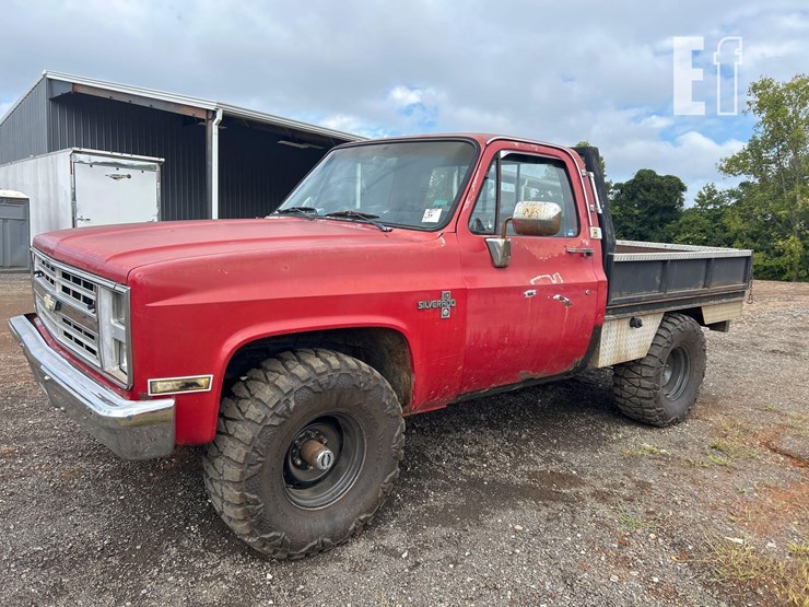 1986-chevrolet-silverado-image-4