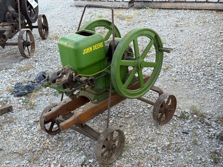 john-deere-1½-hp-type-e-hit-and-miss-engine-image-4