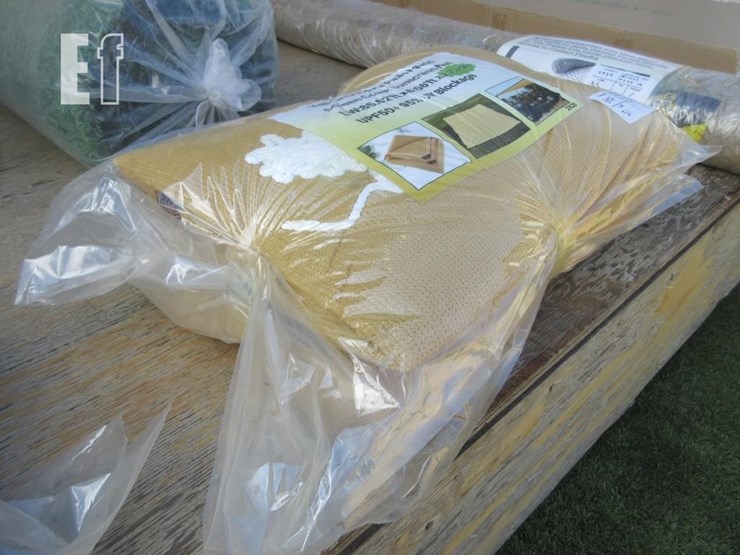 (2)-yellow-outdoor-patio-fabric-screen,-6.56-x-65.-image-2