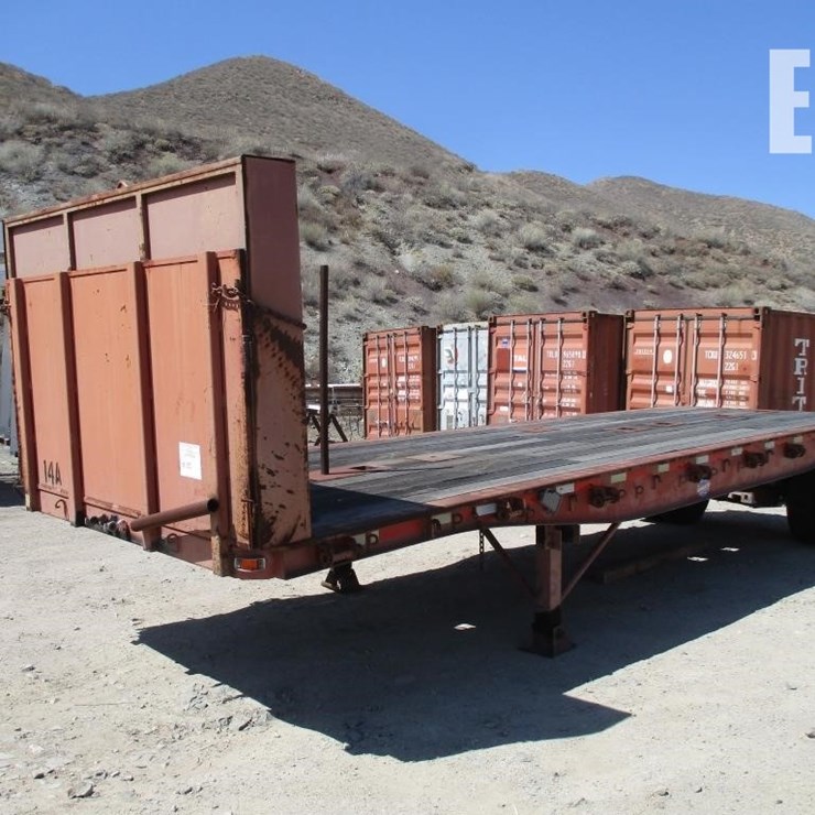 2000 UTILITY FLATBED