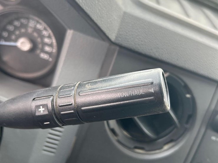 2014-ford-f450-image-46